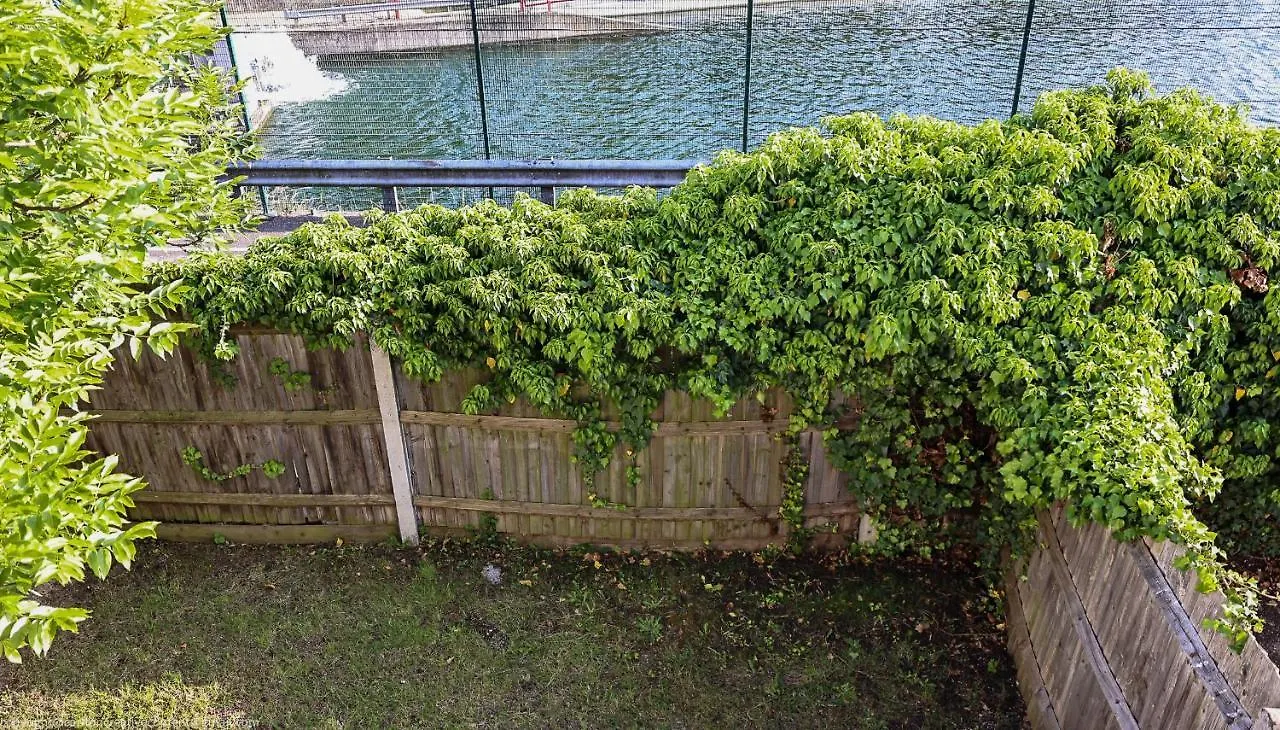 Chalet The Water Works Cottage London United Kingdom